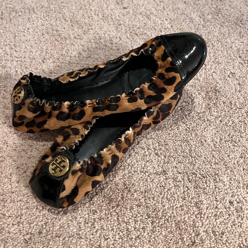Tory Butch flats